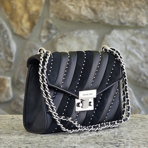 Michael Kors Handbags - Michael Kors Rose Medium Black Shoulder Bag